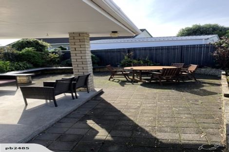 Photo of property in 31 Branch Road, Highlands Park, New Plymouth, 4312