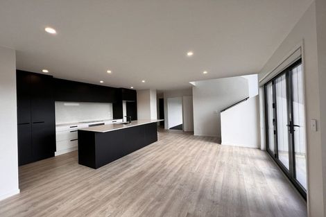 Photo of property in 33 Jutland Road, Pukekohe, 2120