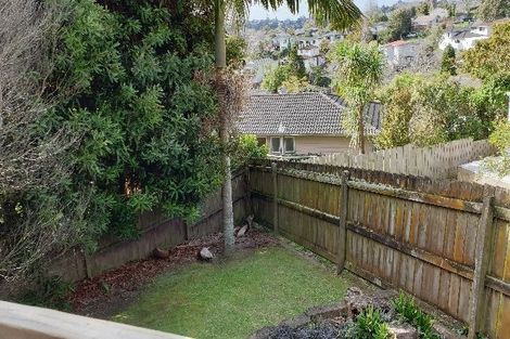 Photo of property in 24 Tamahere Drive, Glenfield, Auckland, 0629