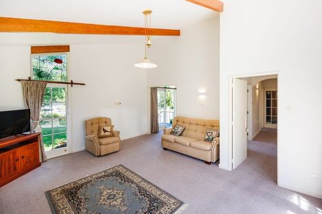 Photo of property in 4 Shelton Place, Marton, 4710