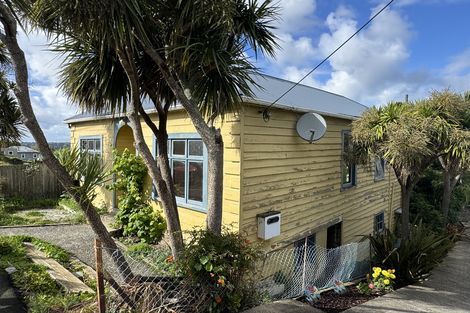 Photo of property in 89 Elm Row, Dunedin Central, Dunedin, 9016