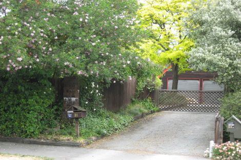 Photo of property in 31 Juniper Place, Burnside, Christchurch, 8053