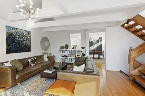 Photo of property in 44 Orangi Kaupapa Road, Northland, Wellington, 6012