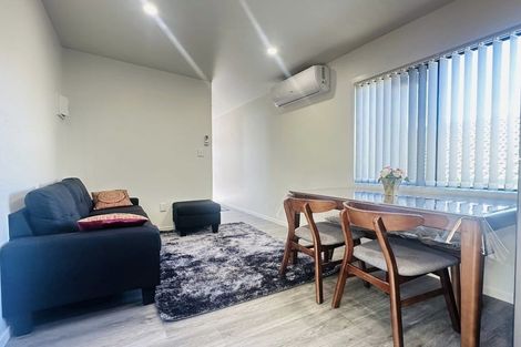 Photo of property in 7 Fulmar Way, Unsworth Heights, Auckland, 0632