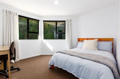 Photo of property in 48 Sailmaker Close, Whitby, Porirua, 5024