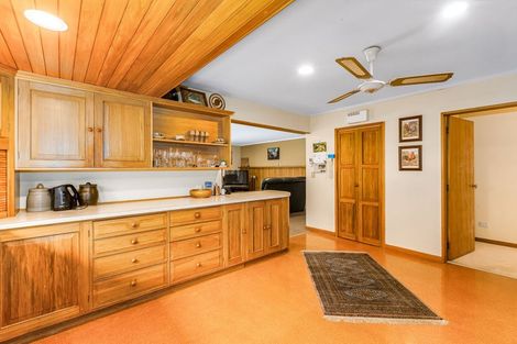 Photo of property in 37 Awanui Drive, Waikanae, 5036