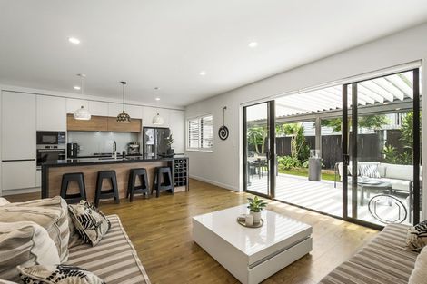Photo of property in 42 Myland Drive, Hobsonville, Auckland, 0616