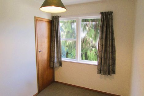Photo of property in 22 Chester Road, Tawa, Wellington, 5028