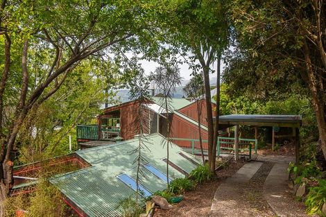 Photo of property in 23 Merlincote Crescent, Governors Bay, Lyttelton, 8971