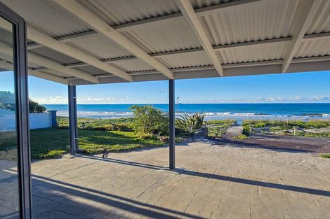 Photo of property in 233 Pukehina Parade, Pukehina, 3189