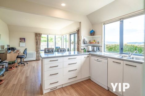 Photo of property in 40u4 Clifford Road, Johnsonville, Wellington, 6037