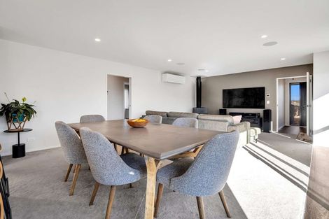 Photo of property in 19 Cressy Place, Darfield, 7510