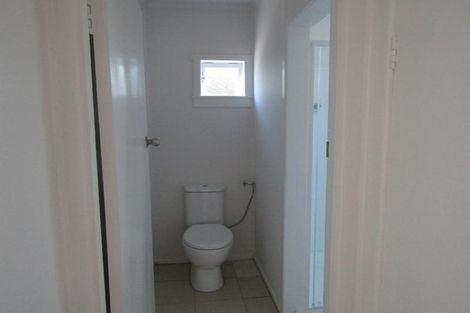 Photo of property in 23 Ngamotu Road, Taupo, 3330