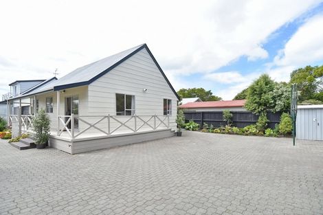 Photo of property in 1/24a Medina Crescent, Parklands, Christchurch, 8083