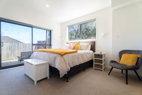 Photo of property in 2a Mapplebeck Street, Titahi Bay, Porirua, 5022