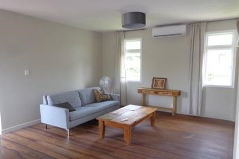 Photo of property in 29 Tahi Terrace, Glen Eden, Auckland, 0602