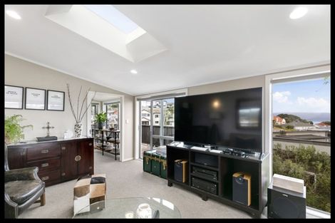 Photo of property in 42b Mandalay Terrace, Khandallah, Wellington, 6035