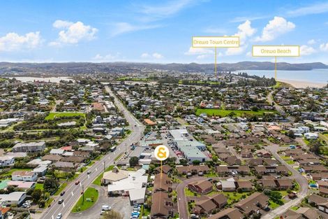 Photo of property in 16 The Grove, Red Beach, 0932