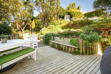 Photo of property in 113 Creswick Terrace, Northland, Wellington, 6012