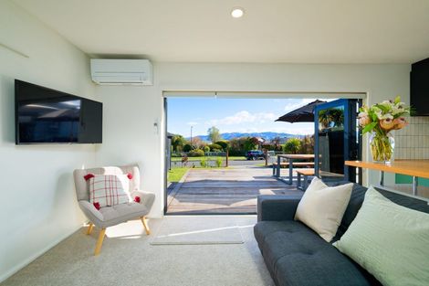 Photo of property in 48 Kotare Place, South Bay, Kaikoura, 7300