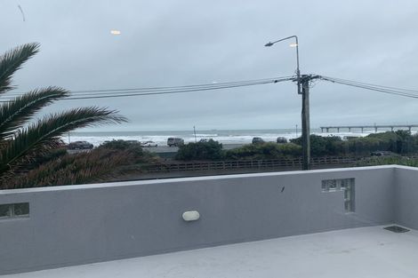 Photo of property in 191 Marine Parade, New Brighton, Christchurch, 8083