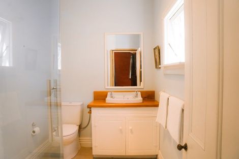 Photo of property in 2 Rose Street, Waipawa, 4210