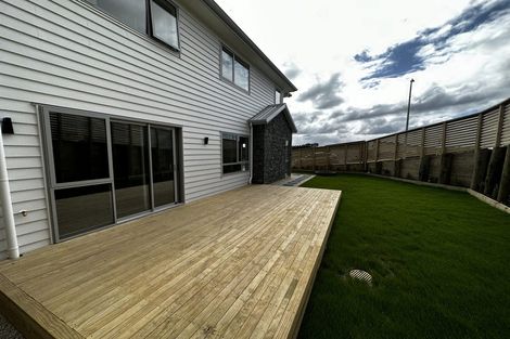 Photo of property in 1 Takurua Terrace, Orewa, 0931