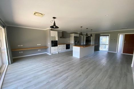Photo of property in 401 Arapaepae Road, Levin, 5571