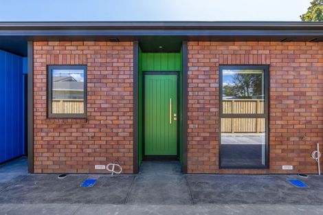 Photo of property in 28 York Street, Levin, 5510