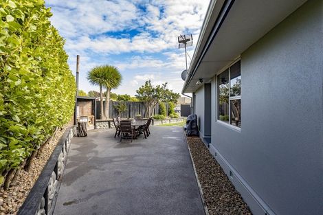 Photo of property in 28 Shetland Street, Woolston, Christchurch, 8062