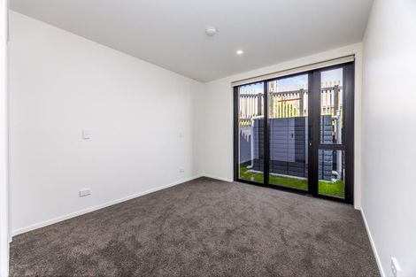 Photo of property in 771a East Coast Road, Northcross, Auckland, 0630