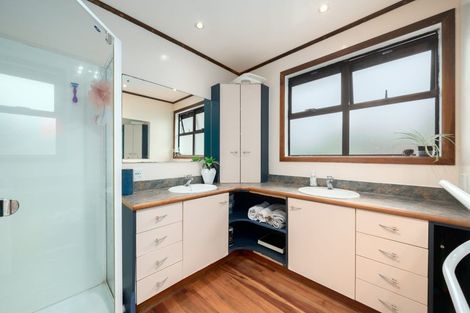 Photo of property in 131 Dimock Street, Titahi Bay, Porirua, 5022