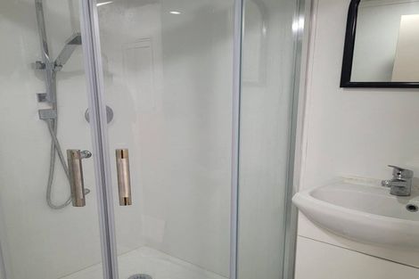 Photo of property in 32 Riverhills Avenue, Pakuranga Heights, Auckland, 2010