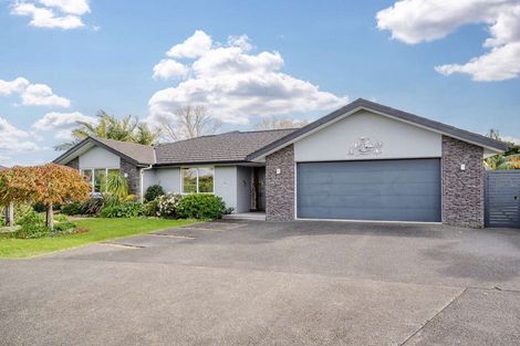 Photo of property in 35 Sarawak Drive, Kerikeri, 0230