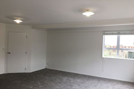 Photo of property in 244 Forrest Hill Road, Forrest Hill, Auckland, 0620