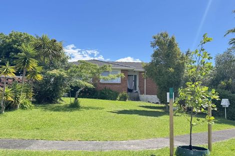 Photo of property in 14 Ellison Place, Pakuranga Heights, Auckland, 2010