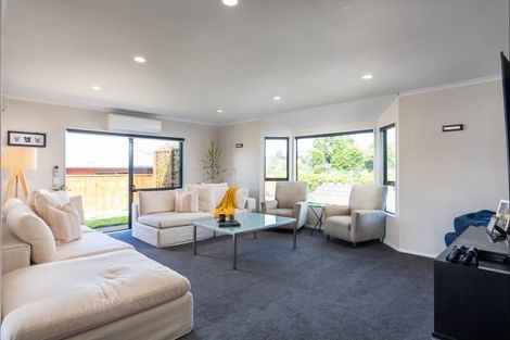 Photo of property in 24 The Grove, Nukuhau, Taupo, 3330