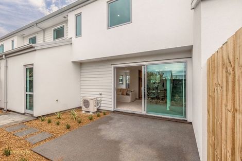 Photo of property in 112c Wildberry Street, Woolston, Christchurch, 8023