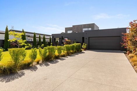 Photo of property in 2 Te Wairewa Street, Pegasus, 7612