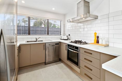 Photo of property in 71 Rosier Road, Glen Eden, Auckland, 0602