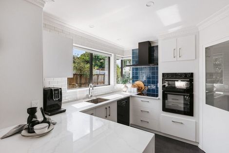 Photo of property in 22b Sunrise Avenue, Mount Maunganui, 3116