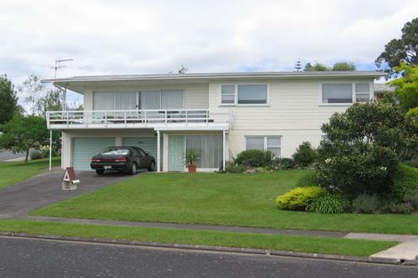 Photo of property in 29 Nevada Avenue, Pakuranga Heights, Auckland, 2010