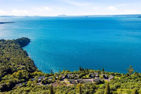 Photo of property in 88 Pukawa Road, Pukawa Bay, Turangi, 3381