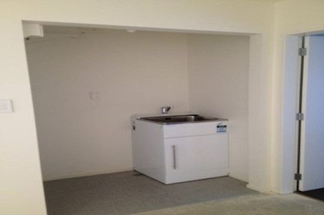 Photo of property in 9/11 Gordon Place, Newtown, Wellington, 6021