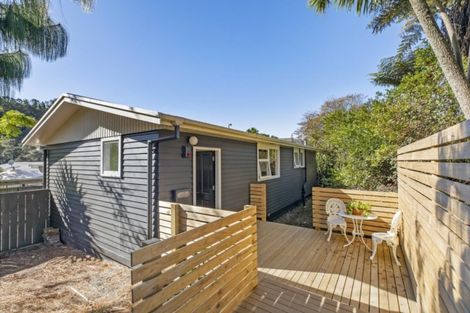 Photo of property in 615 Swanson Road, Swanson, Auckland, 0612