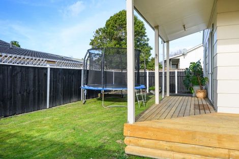 Photo of property in 38 Newton Place, Westbrook, Palmerston North, 4412