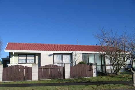 Photo of property in 2/31 Usherwood Crescent, Akina, Hastings, 4122