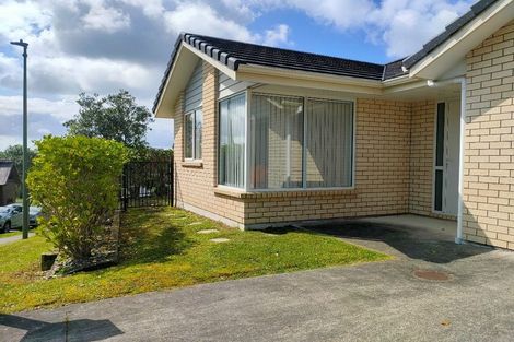 Photo of property in 4 Alloway Street, Westgate, Auckland, 0614
