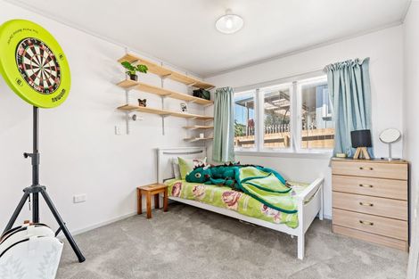 Photo of property in 21 Sundown Avenue, Manly, Whangaparaoa, 0930