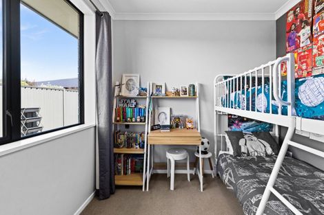 Photo of property in 21 Drake Crescent, Awatoto, Napier, 4110